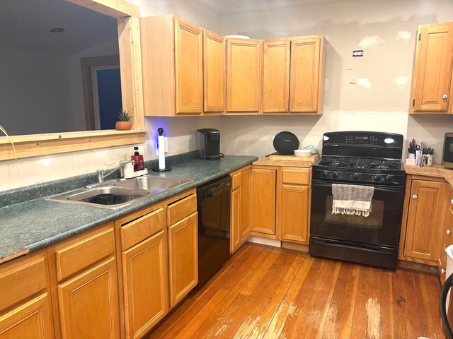 19393 W Fairview Drive, Mundelein, IL 60060