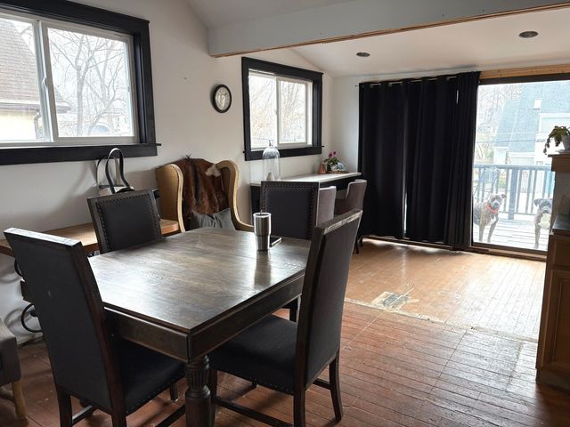 19393 W Fairview Drive, Mundelein, IL 60060