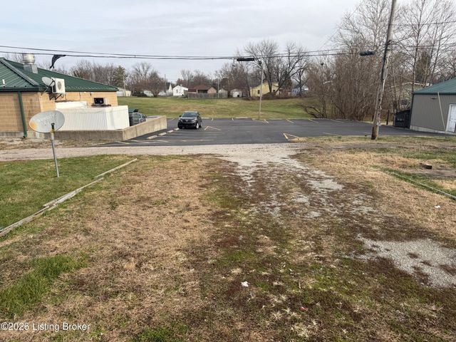 1226 Naghel St 2, New Albany, IN 47150