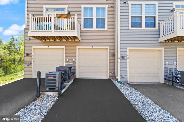43017 PROPHECY TER, Sterling, VA 20166