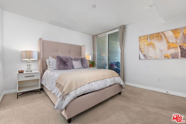 5818 Whitsett Avenue 402, Valley Village, CA 91607