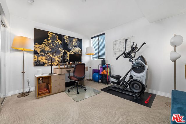 5818 Whitsett Avenue 402, Valley Village, CA 91607