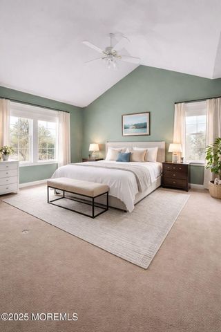 20 Goldfinch Road, Jackson, NJ 08527