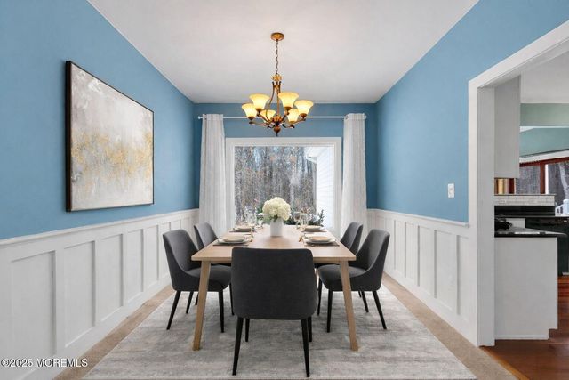 20 Goldfinch Road, Jackson, NJ 08527