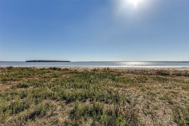 15675 County Road 4024, Kemp, TX 75143