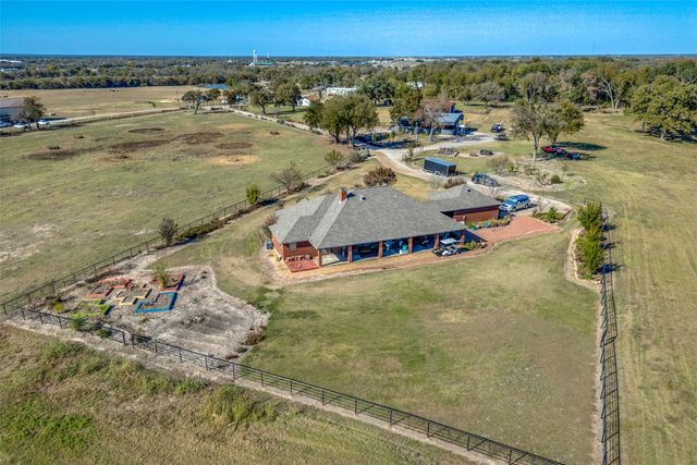 15675 County Road 4024, Kemp, TX 75143