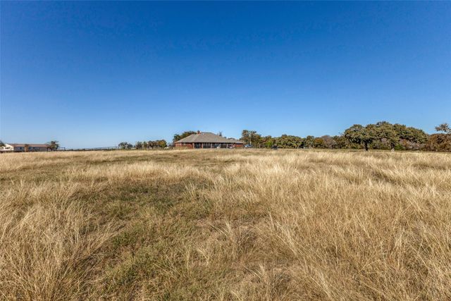 15675 County Road 4024, Kemp, TX 75143