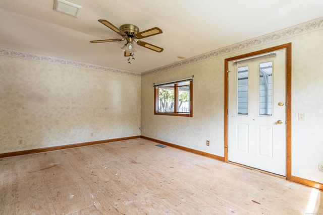 168 Park Avenue, Colchester, CT 06415