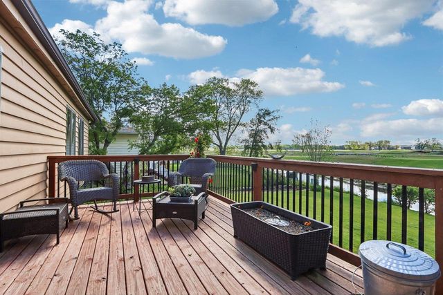 1529 Comanche Glen, Madison, WI 53704