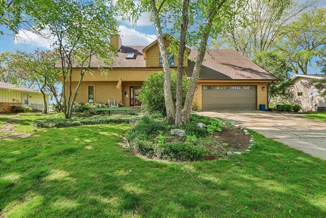 1529 Comanche Glen, Madison, WI 53704