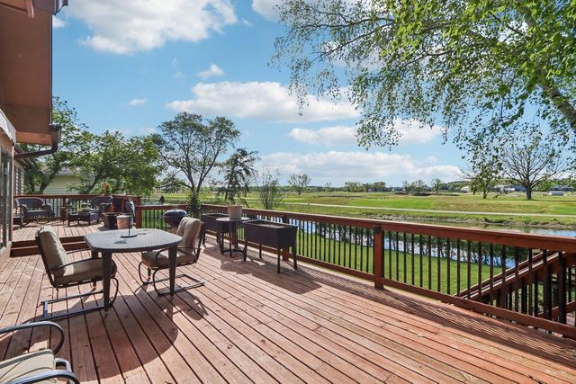 1529 Comanche Glen, Madison, WI 53704