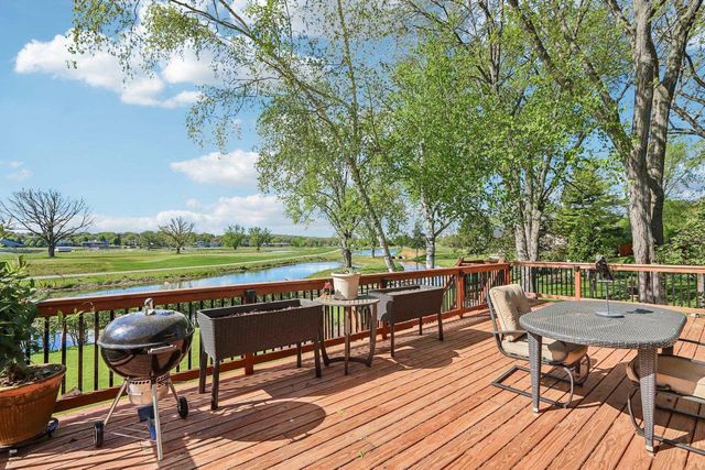 1529 Comanche Glen, Madison, WI 53704
