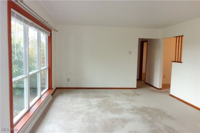 449 W Long Lake Boulevard, Portage Lakes, OH 44319