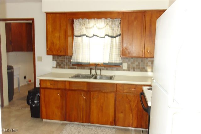 449 W Long Lake Boulevard, Portage Lakes, OH 44319