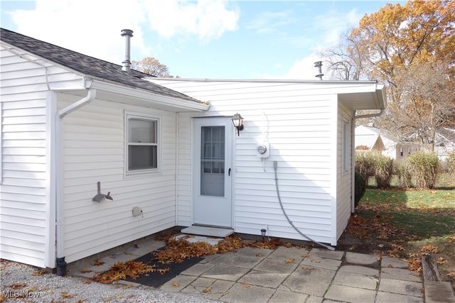 449 W Long Lake Boulevard, Portage Lakes, OH 44319