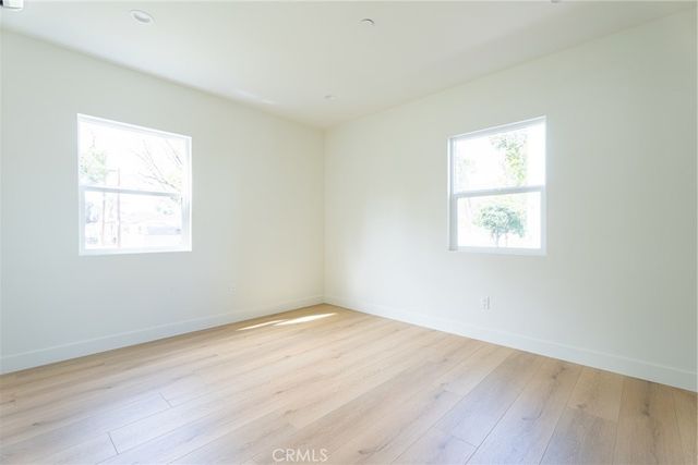 1065 E Spazier 102, Burbank, CA 91502