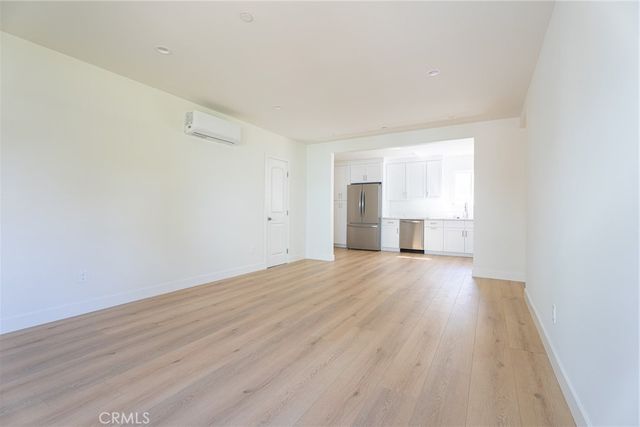 1065 E Spazier 102, Burbank, CA 91502