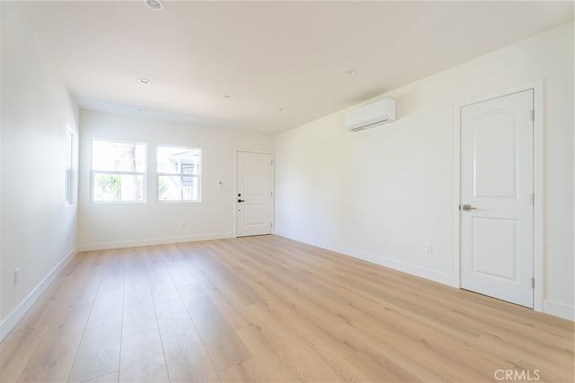 1065 E Spazier 102, Burbank, CA 91502