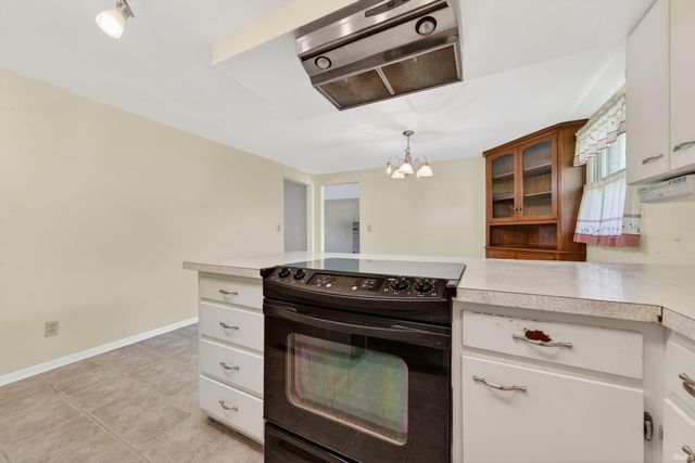 1808 GORDON Drive, Kokomo, IN 46902