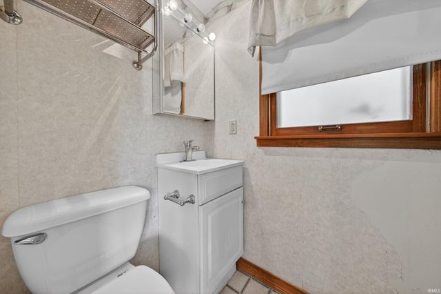 1808 GORDON Drive, Kokomo, IN 46902