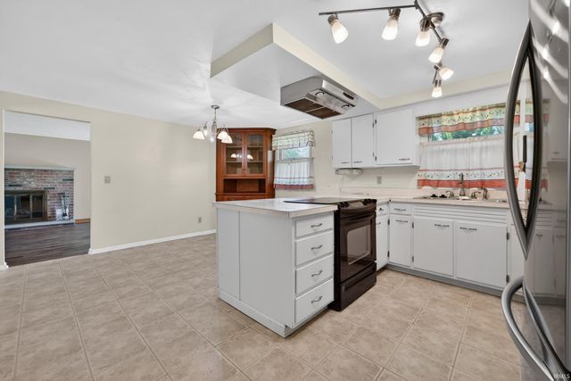 1808 GORDON Drive, Kokomo, IN 46902