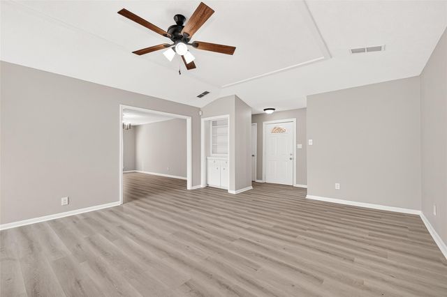 4805 Whispering Falls Drive, Houston, TX 77084