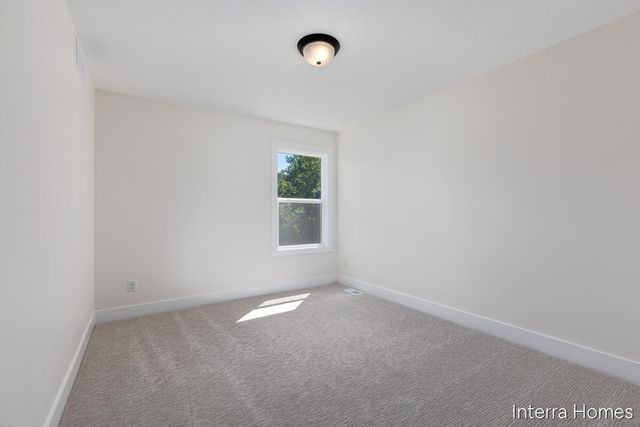 1417 Kimber Drive, Lowell, MI 49331