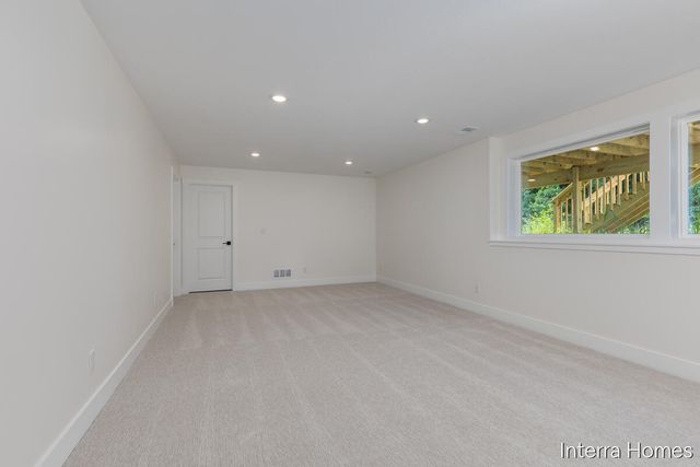 1417 Kimber Drive, Lowell, MI 49331