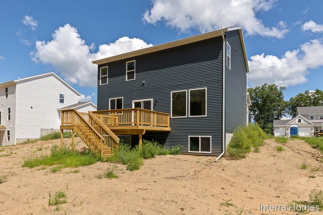 1417 Kimber Drive, Lowell, MI 49331