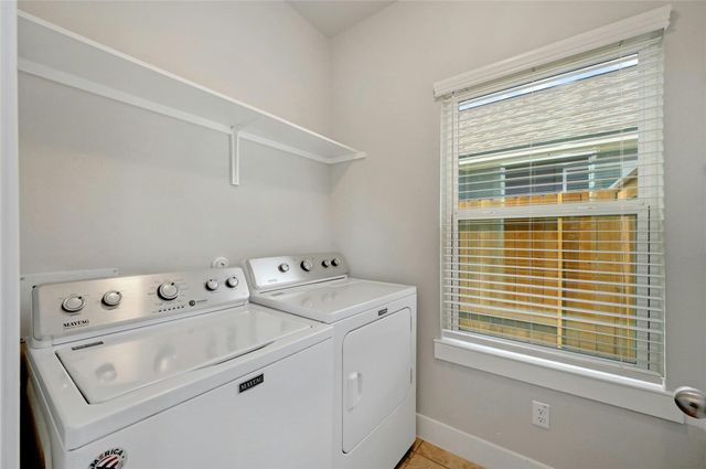 121 Switchgrass ST, San Marcos, TX 78666