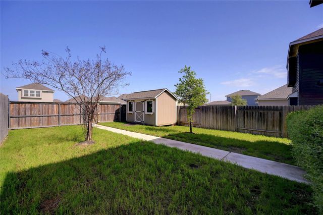 121 Switchgrass ST, San Marcos, TX 78666