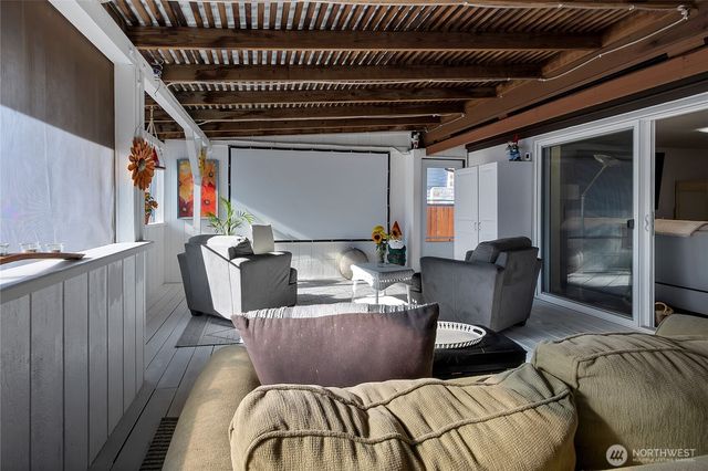 9814 Onyx Drive SW, Lakewood, WA 98498