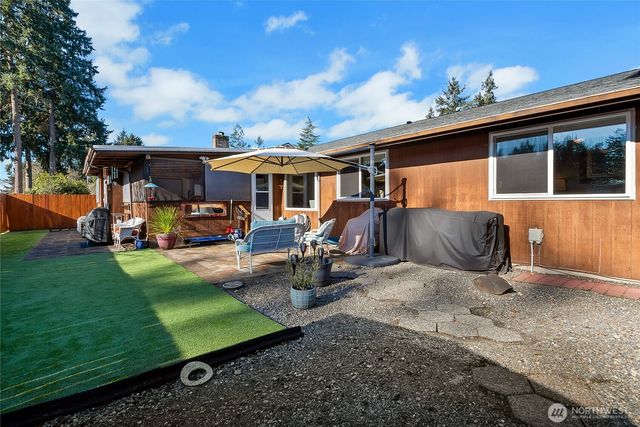 9814 Onyx Drive SW, Lakewood, WA 98498