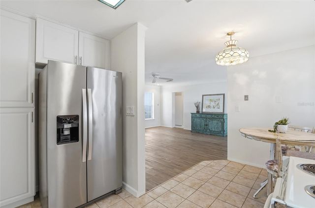 5941 49TH AVENUE N, Kenneth City, FL 33709