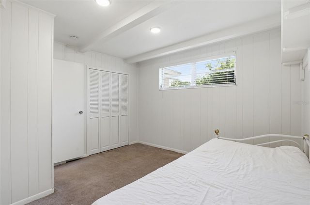 5941 49TH AVENUE N, Kenneth City, FL 33709