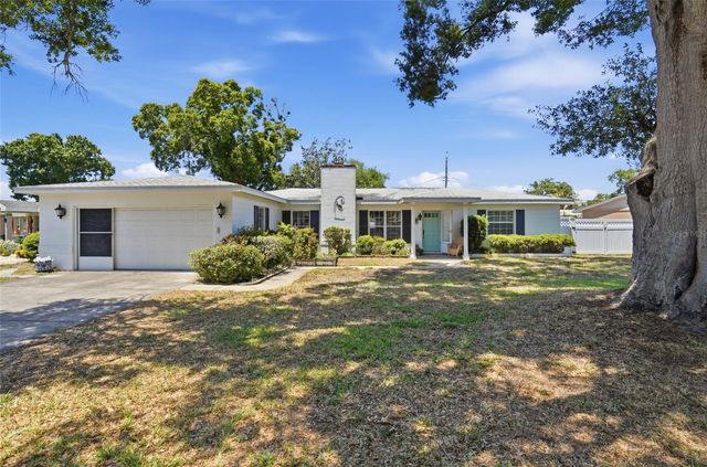 5941 49TH AVENUE N, Kenneth City, FL 33709