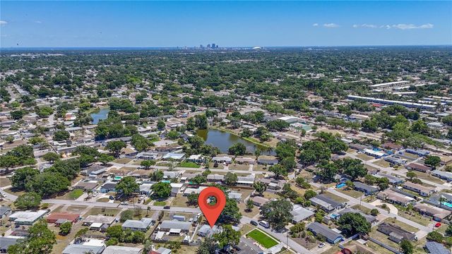 5941 49TH AVENUE N, Kenneth City, FL 33709