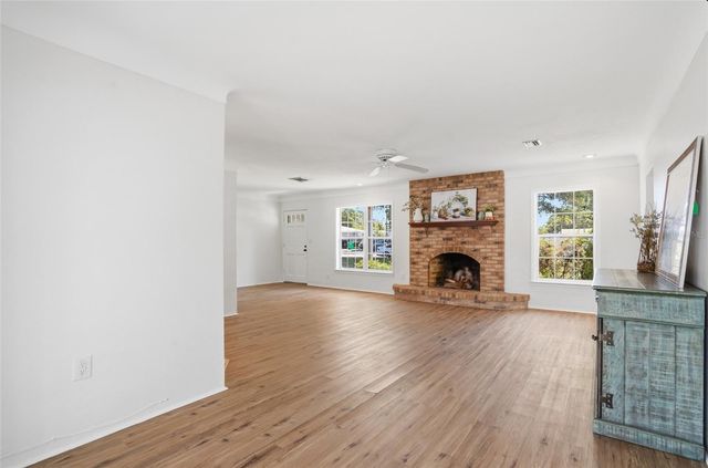 5941 49TH AVENUE N, Kenneth City, FL 33709