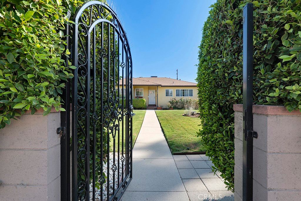 19858 Sherman Way, Winnetka, CA 91306 — photo 2