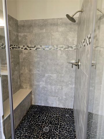 4835 Evergreen Hills Drive, Baytown, TX 77521