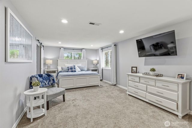 1826 Island Drive, Longview, WA 98632