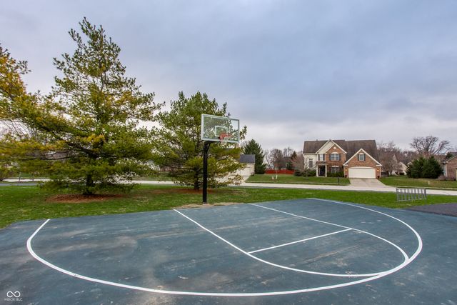 7992 Thistle Finch, Brownsburg, IN 46112