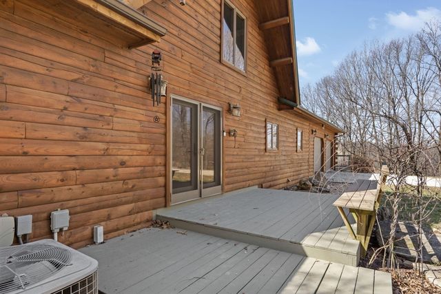 11503 HAWK HILL LN, Boonville, MO 65233