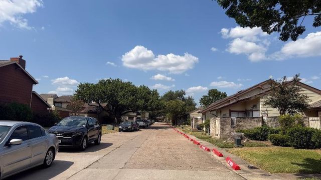 12517 Newbrook Drive, Houston, TX 77072