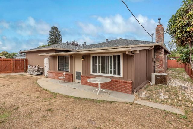 8420 David Court, Gilroy, CA 95020