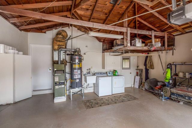 8420 David Court, Gilroy, CA 95020