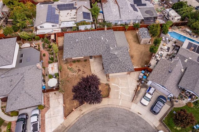 8420 David Court, Gilroy, CA 95020