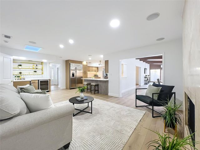 51 OAKLEIGH LANE, Maitland, FL 32751