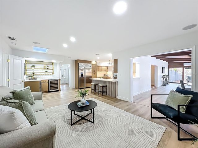 51 OAKLEIGH LANE, Maitland, FL 32751