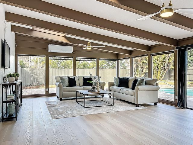 51 OAKLEIGH LANE, Maitland, FL 32751